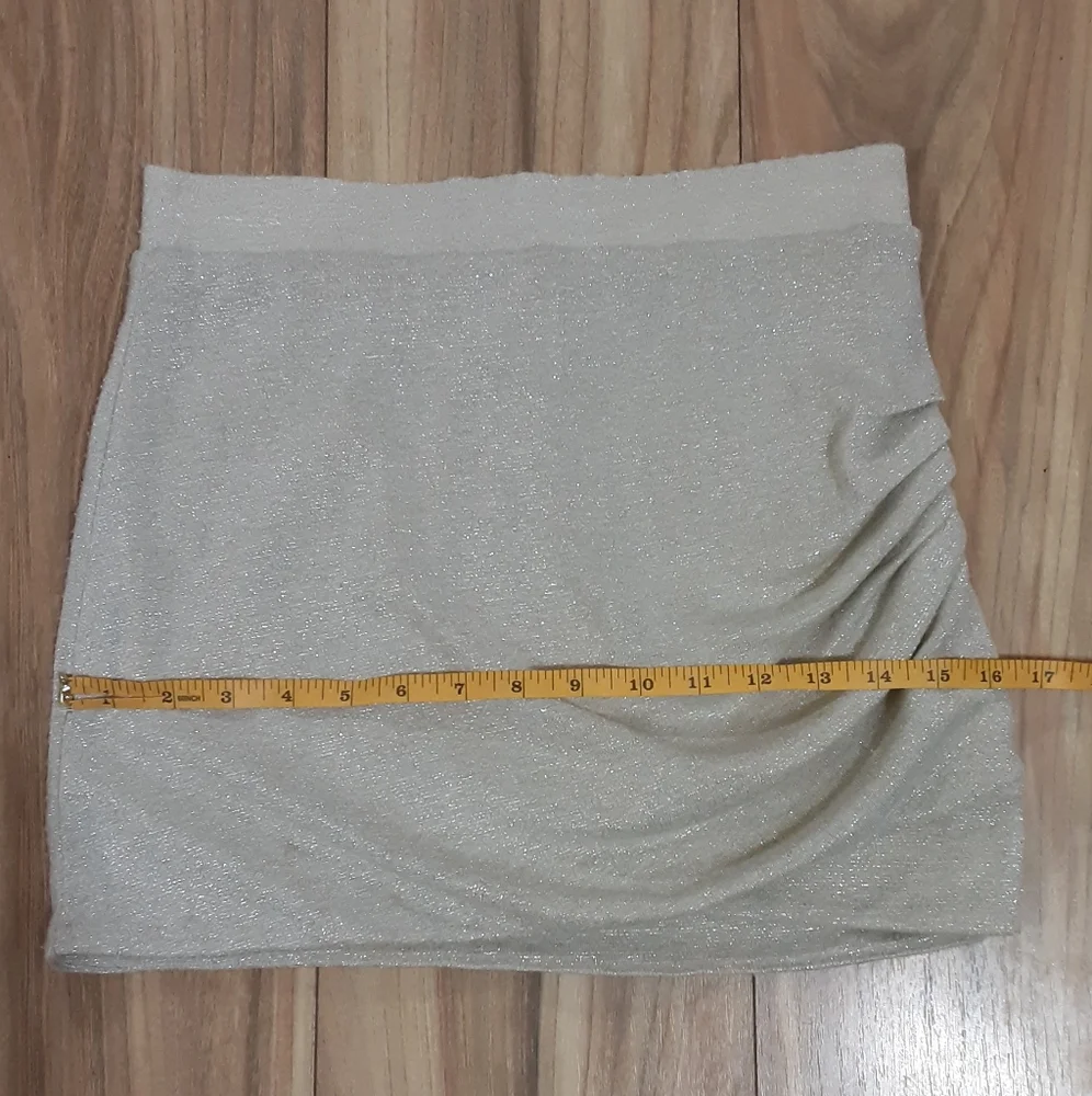 Lovers + Friends Silver Metallic Threading Mini Skirt Size Small.